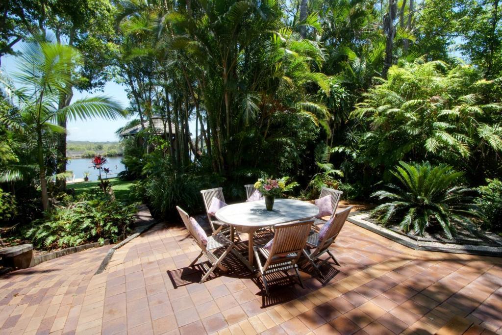 A Beach House At Byron Hotel Byron Bay Exterior foto
