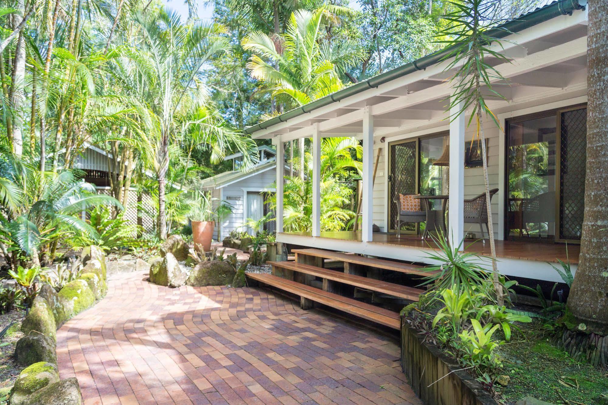 A Beach House At Byron Hotel Byron Bay Exterior foto