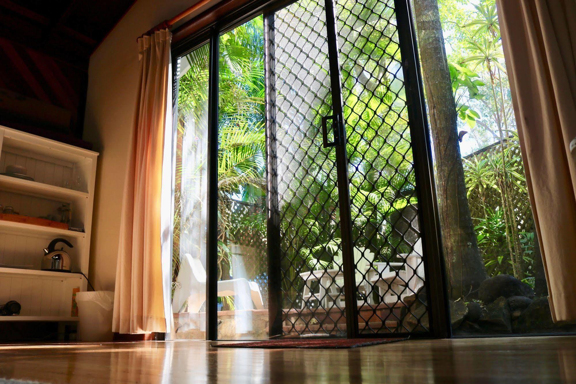 A Beach House At Byron Hotel Byron Bay Exterior foto